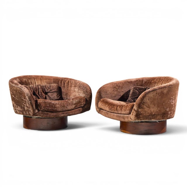 Mid-Century Modern Milo Baughman for Thayer Coggin Mid Century Walnut Swivel Barrel Tub Chairs - Pair For Sale - Image 3 of 12