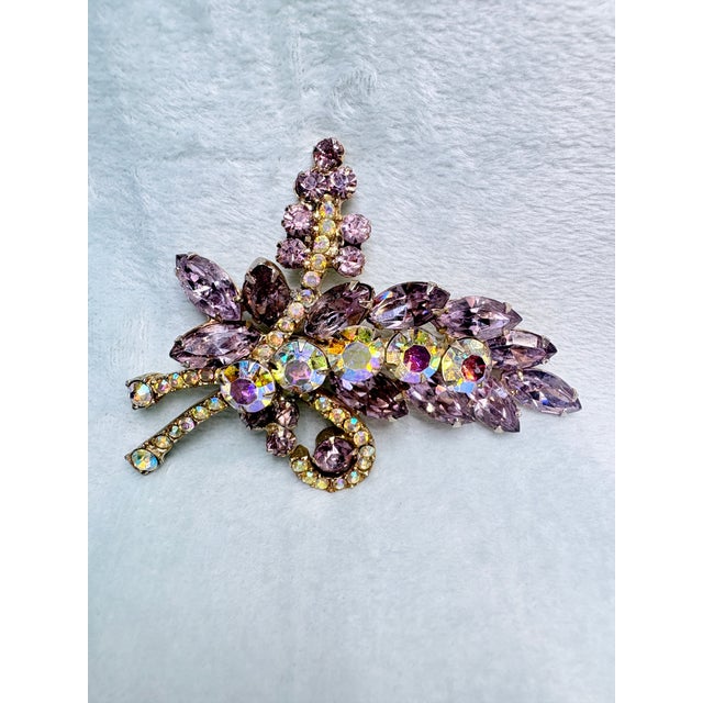 Mid-Century Modern 1960s Verified Juliana D&E Amethyst Ab Rhinestone Floral Spray Brooch Book Piece For Sale - Image 3 of 8