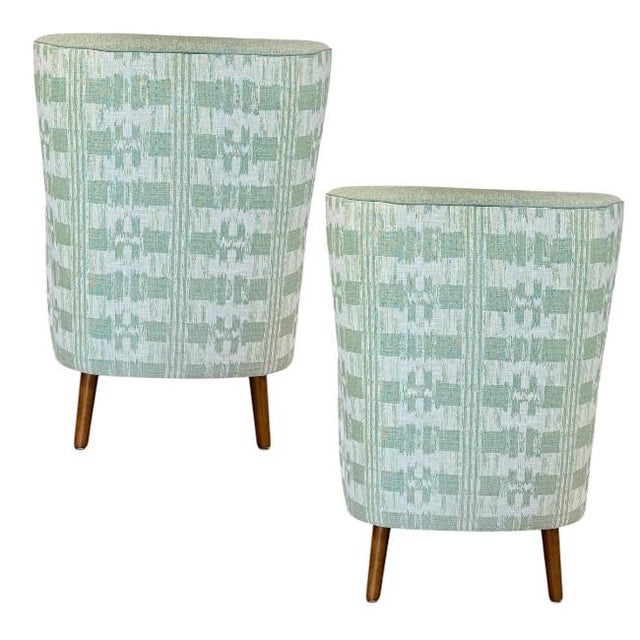 Textile Pair of Mid-Century Modern Lounge Chairs Newly Upholstered in Designer Fabrics For Sale - Image 7 of 7