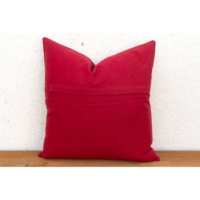 16"sq Black Scalloped Suzani Pillow Cover For Sale In Los Angeles - Image 6 of 7