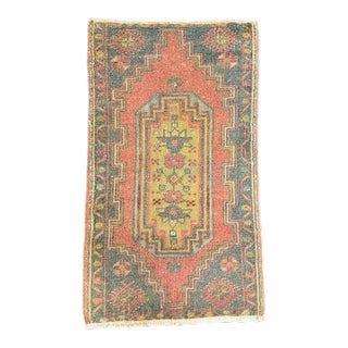 Turkish Yastik Rug 1'9" x 2'8" For Sale