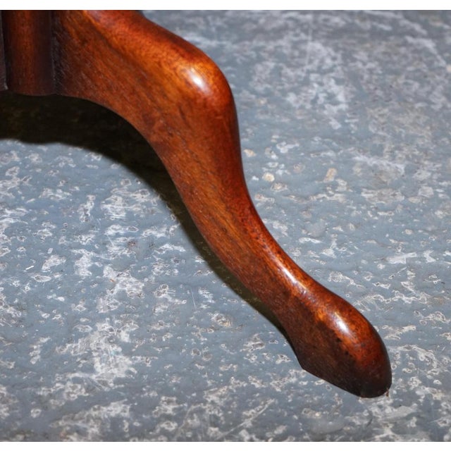 Brown Vintage Walnut Pie Crust Lamp Wine Occasional Table by Charles Barr For Sale - Image 8 of 16