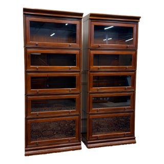 Classic Art Deco Bookcase Set from Globe Wernicke, Set of 2 For Sale
