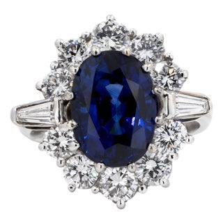 Late 20th Century 6.37 Carat Royal Blue Sapphire Ring, Size 5 For Sale
