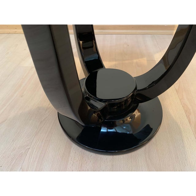 Contemporary Three-Legged Art Deco Style Side Table in Black Piano Lacquer on Wood from COLONEUM For Sale - Image 3 of 8
