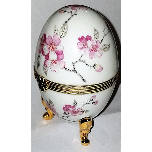 Lovely Limoges Porcelain footed trinket egg box. c. 1940-50s, hand painted floral motif, 23l gold trim and plating on...