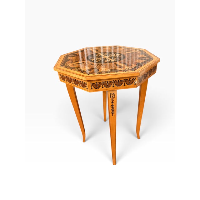 Vintage Italian Marquetry Octagonal Music Box Table With Reuge Swiss Movement For Sale - Image 4 of 15