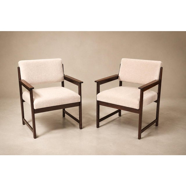 Pair of Brazilian Mid-Century Modern Rosewood Armchairs by Jorge Jabour Mauad for Cantù Móveis, Cream Mohair, Brazil, 1960s For Sale - Image 10 of 18