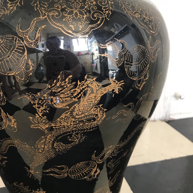 Hollywood Regency Chinese Chinoiserie Black & Gold Dragon Porcelain