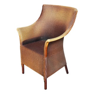 English Wicker Garden or Lounge Chair by Lloyd Loom For Sale