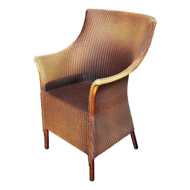 English Wicker Garden or Lounge Chair by Lloyd Loom For Sale
