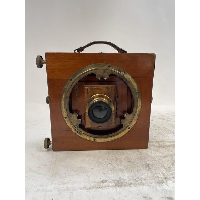 Brown Vintage English Camera, 1930s For Sale - Image 8 of 18