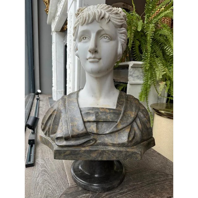 Modern Reclaimed Neoclassical Style Marble Female Bust, 1970, Marble For Sale - Image 3 of 13