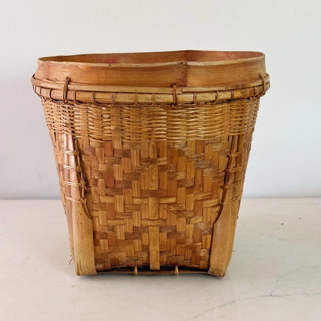 Vintage Handcrafted Basket of Woven Bamboo and Rattan Measures approx: 14 x 14 x 14 Please visit my other listings for...