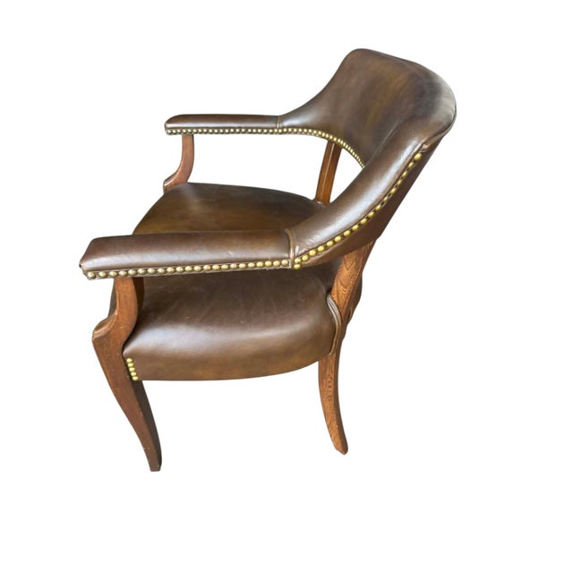 English 1960s Vintage Paoli Chair Company Oak and New Faux Leather Club Chairs With Brass Nailhead Trim - Set of 6 For Sale - Image 3 of 5