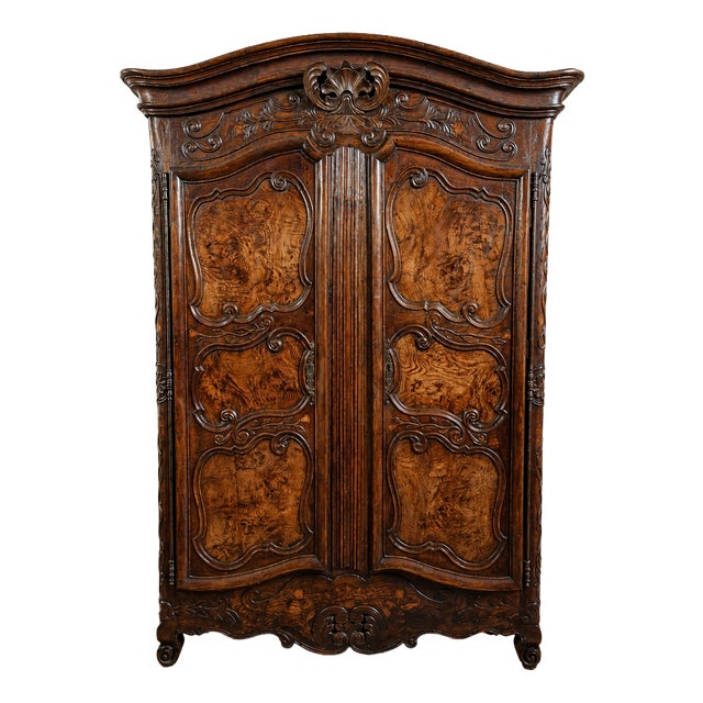 Antique Louis XV Wedding Armoire in Walnut and Burr Wood, 1700s For Sale