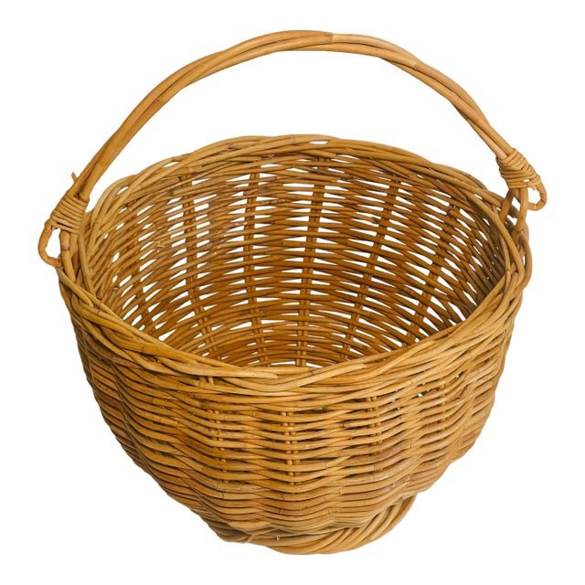 Vintage French Market Handmade Round Basket With Handle For Sale
