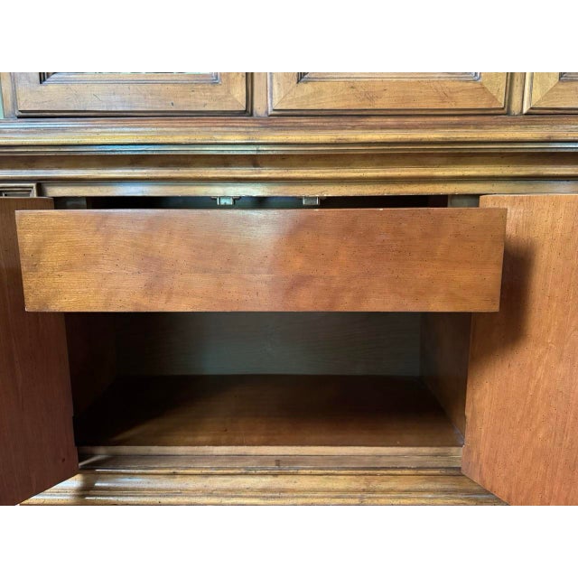 Thomasville Vintage Thomasville French Provincial Display and Buffet Cabinet For Sale - Image 4 of 12