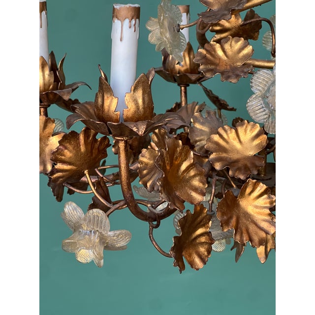 1960s Hollywood Regency Gilt Metal and Glass Roses Chandelier, Italy For Sale - Image 12 of 18