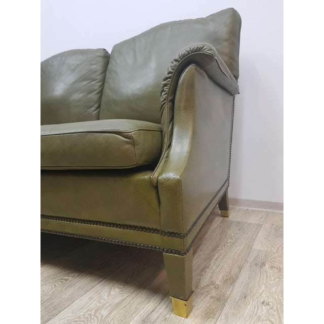 Vintage Chesterfield Sofa in Leather, 1960s For Sale - Image 4 of 14