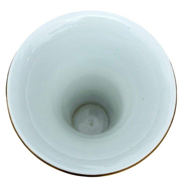 Antique Meissen c.1890-1910 Hand Painted Bird & Butterfly Porcelain Trumpet Vase For Sale - Image 11 of 17