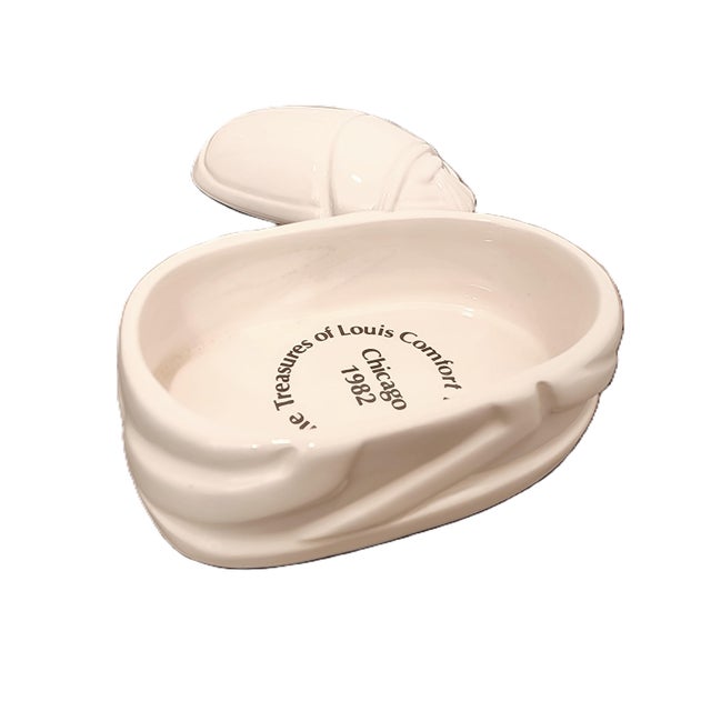 White 1977 Tiffany and Co. White Scarab Trinket Box For Sale - Image 8 of 9