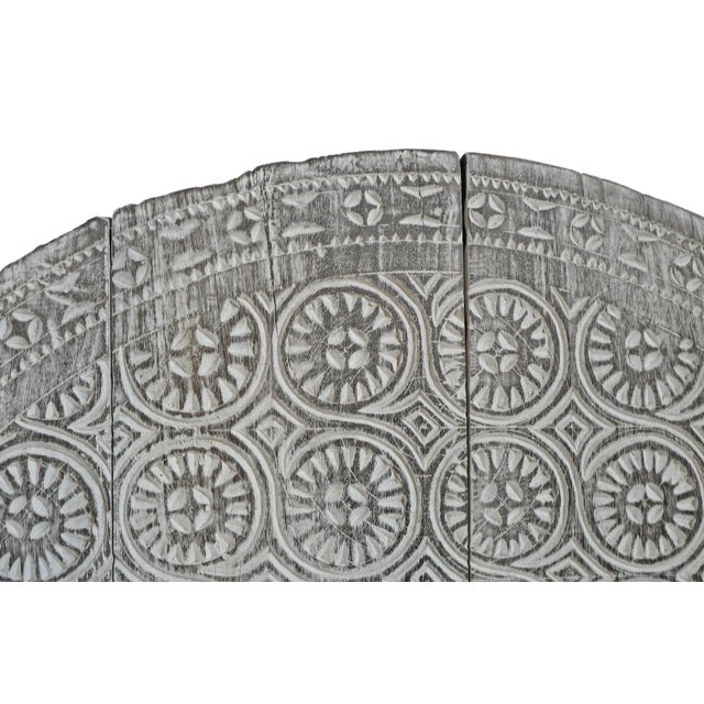 Tribal Vintage Round Toraja Tribal Carved Wood Wall Panel For Sale - Image 3 of 4