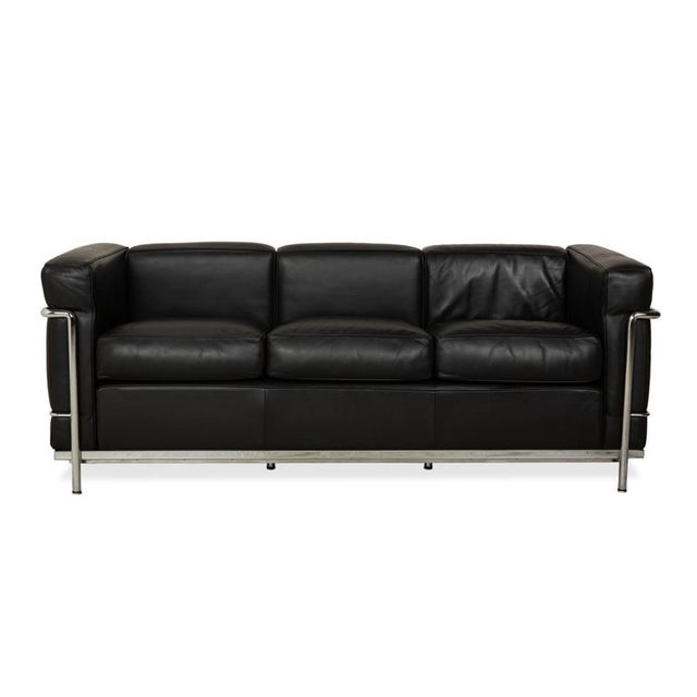 LC 2 3-Seater and 2-Seater Sofas in Black Leather by Le Corbusier for Cassina, Set of 2 For Sale - Image 12 of 18