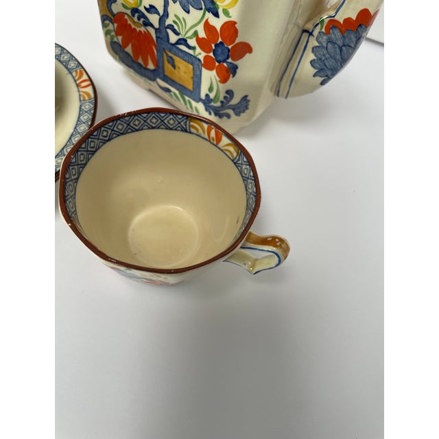 1880s Antique Mason’s English Ironstone “Jardiniere” Teapot, Cups and Saucers - Set of 7 - For Sale - Image 11 of 12