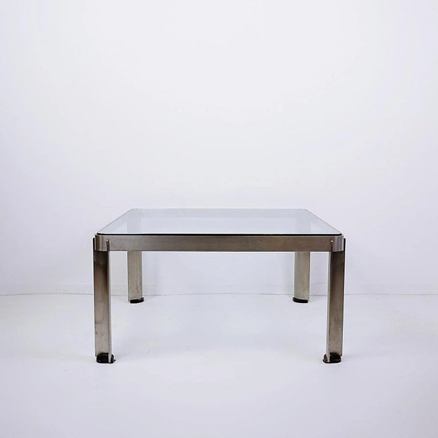 Osvaldo Borsani Steel and Thick Crystal Coffee Table T113 attributed to Osvaldo Borsani for Tecno, 1970s For Sale - Image 4 of 12