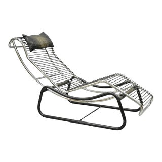 Vintage Le Corbusier Style Mid Century Modern Chrome Chaise Lounge Chair, Italy For Sale