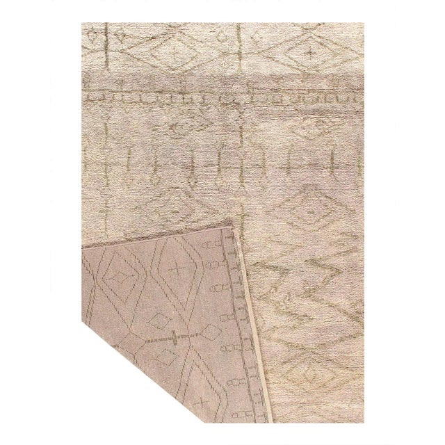 Gray Color Hand Knotted Moroccon Rug For Sale - Image 4 of 10