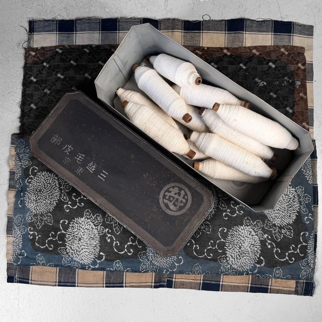 Japanese Metal Storage Box from Mitsukoshi, Tokyo, 1950s For Sale - Image 12 of 15