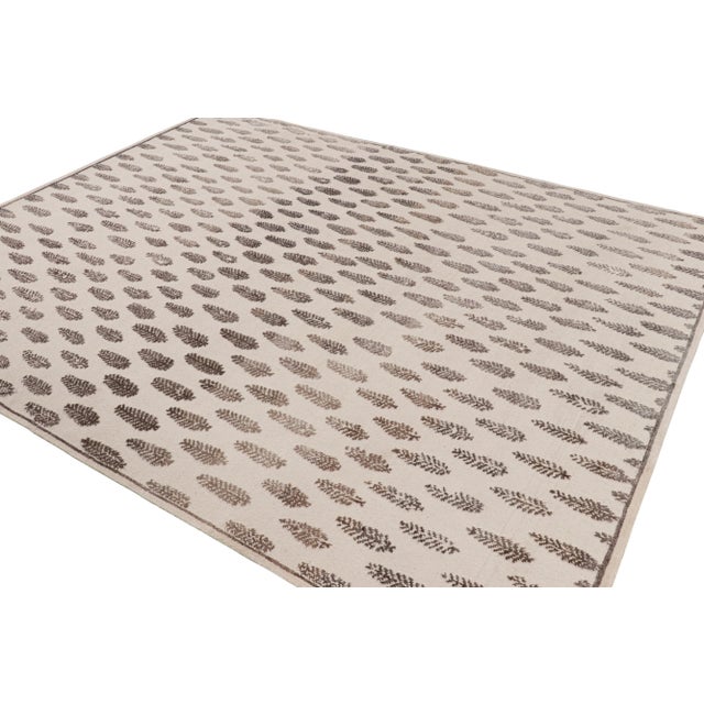 Rug & Kilim Rug & Kilim’s Modern Block Print Rug in White with Mauve Floral Patterns - 4x6 For Sale - Image 4 of 7