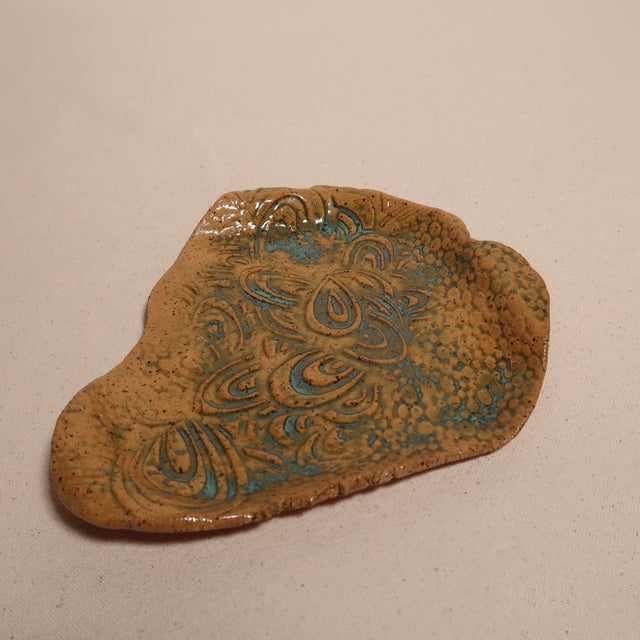 Late 20th Century Handbuilt Studio Ceramic Catchall Dish With Blue-Green Glaze and Organic Textured Surface For Sale - Image 10 of 14