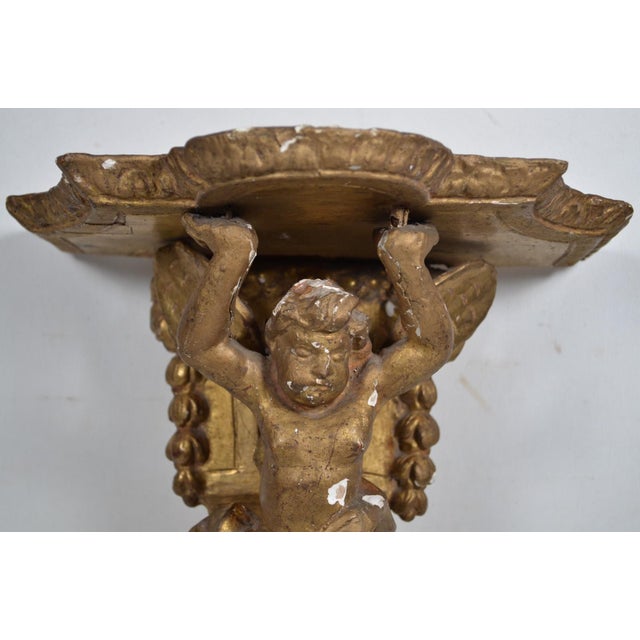 French France XVIIIth Century Small Wall Bracket in Stuccoed and Gilded Wood, the Scalloped Top Supported by Zéphir For Sale - Image 3 of 13