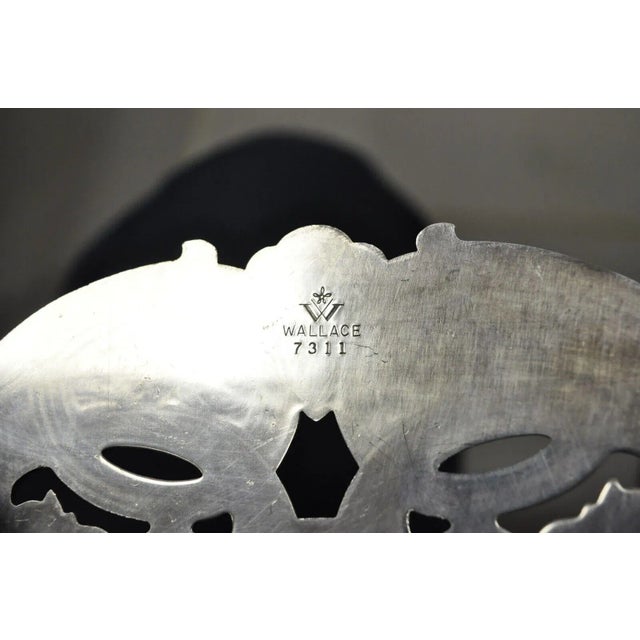 Vintage Wallace 731 Victorian Style Silver Plated Oval Trivet 1980 Award Platter For Sale - Image 9 of 11