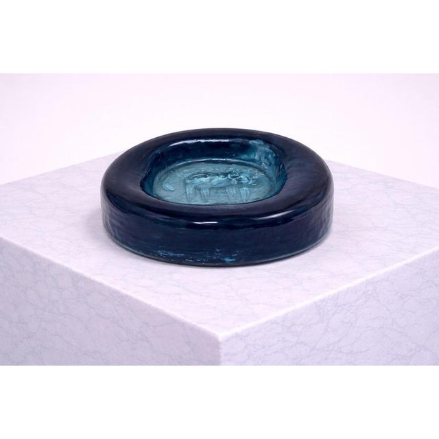 Blue Art Glass Robot Ashtrays by Erik Höglund for Kosta Boda, Sweden, 1960s, Set of 2 For Sale - Image 8 of 9