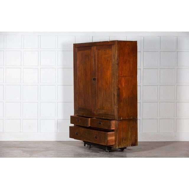 Mid 19th Century Large Irish Pine Housekeepers Cupboard, 1850s For Sale - Image 5 of 12