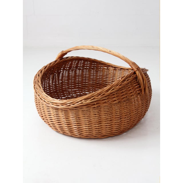 Vintage Large Willow Gathering Basket With Handle For Sale - Image 9 of 14