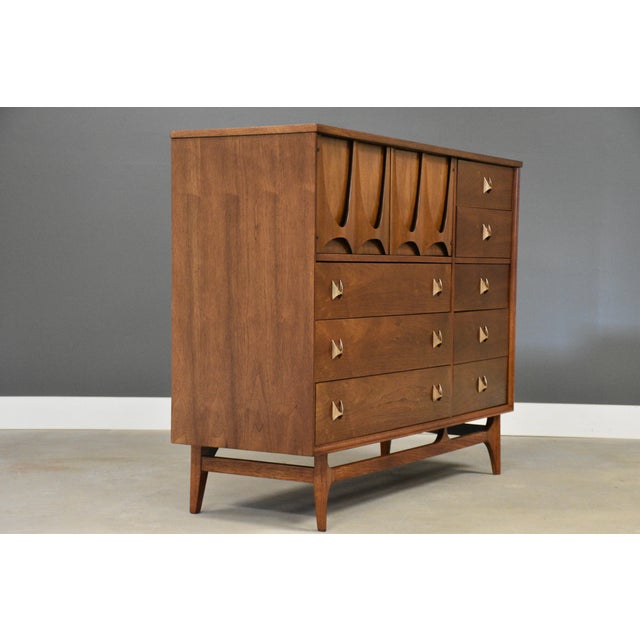 Broyhill Brasilia Refinished Broyhill Brasilia Magna Walnut Dresser Mid Century Modern For Sale - Image 4 of 12