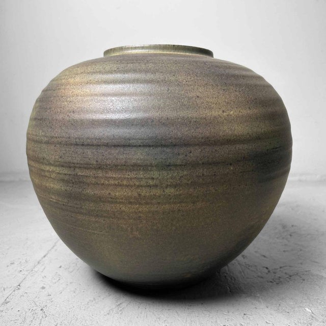 1960s Japanese Kasama Ware Tsubo Vase by Kashiwa Touen Hobun, 1960s For Sale - Image 5 of 18