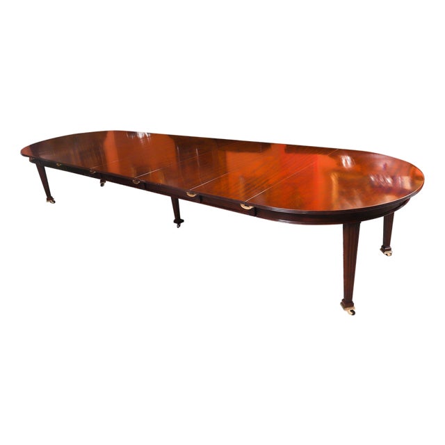 Antique Flame Mahogany Telescopic Extending Dining Table, 19th Century For Sale