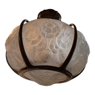 Muller Freres, Early 20th Century French Art Deco Pendant Chandelier Signed by Muller Freres For Sale