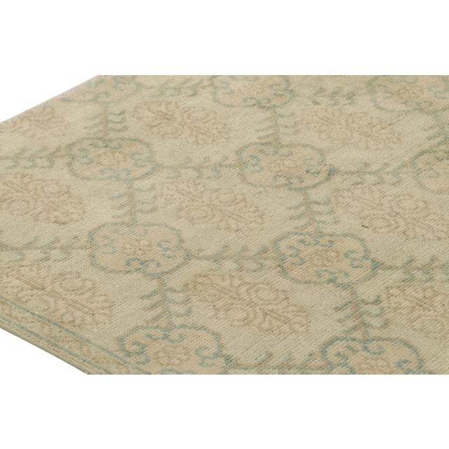 Vintage Distressed Rug, Beige and Green Floral Geometric Pattern - Rug & Kilim For Sale In New York - Image 6 of 8