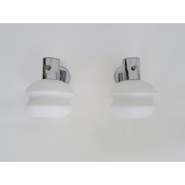 1960s Vintage Wall Sconces in Chrome Metal and White Glass, 1960s, Set of 2 For Sale - Image 5 of 11