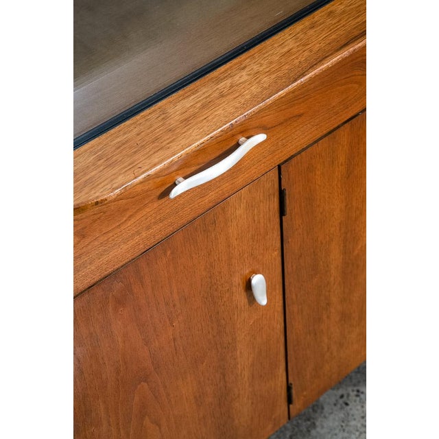 1960s Mid Century Modern China Cabinet Profile Drexel John Van Koert MCM Hutch Glass M For Sale - Image 10 of 12