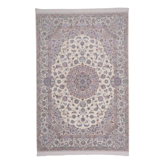 Middle Eastern Nain Rug in Floral Pattern For Sale