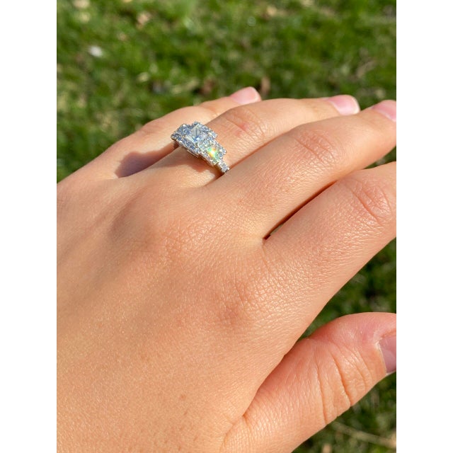 The Eze: Past Present Future Natural Diamond Ring in White Gold For Sale - Image 11 of 11