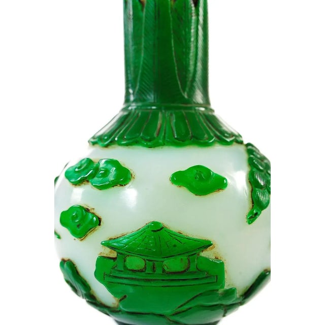 Chinese Chinese Antique 9" Green & White Pecking Vase For Sale - Image 3 of 7